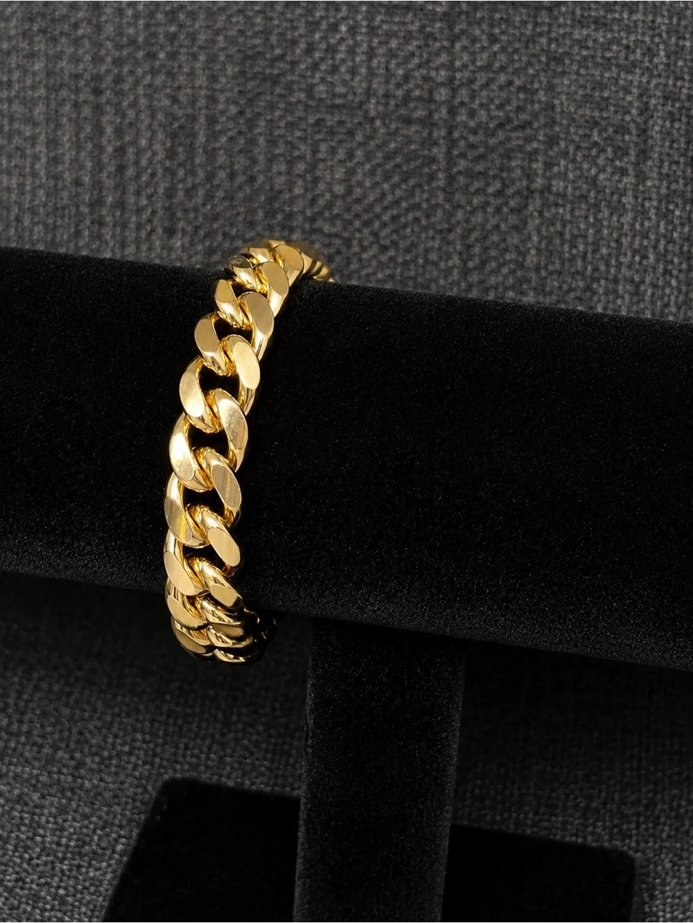 Gold Cuban Link Bracelet with Pave Clasp
